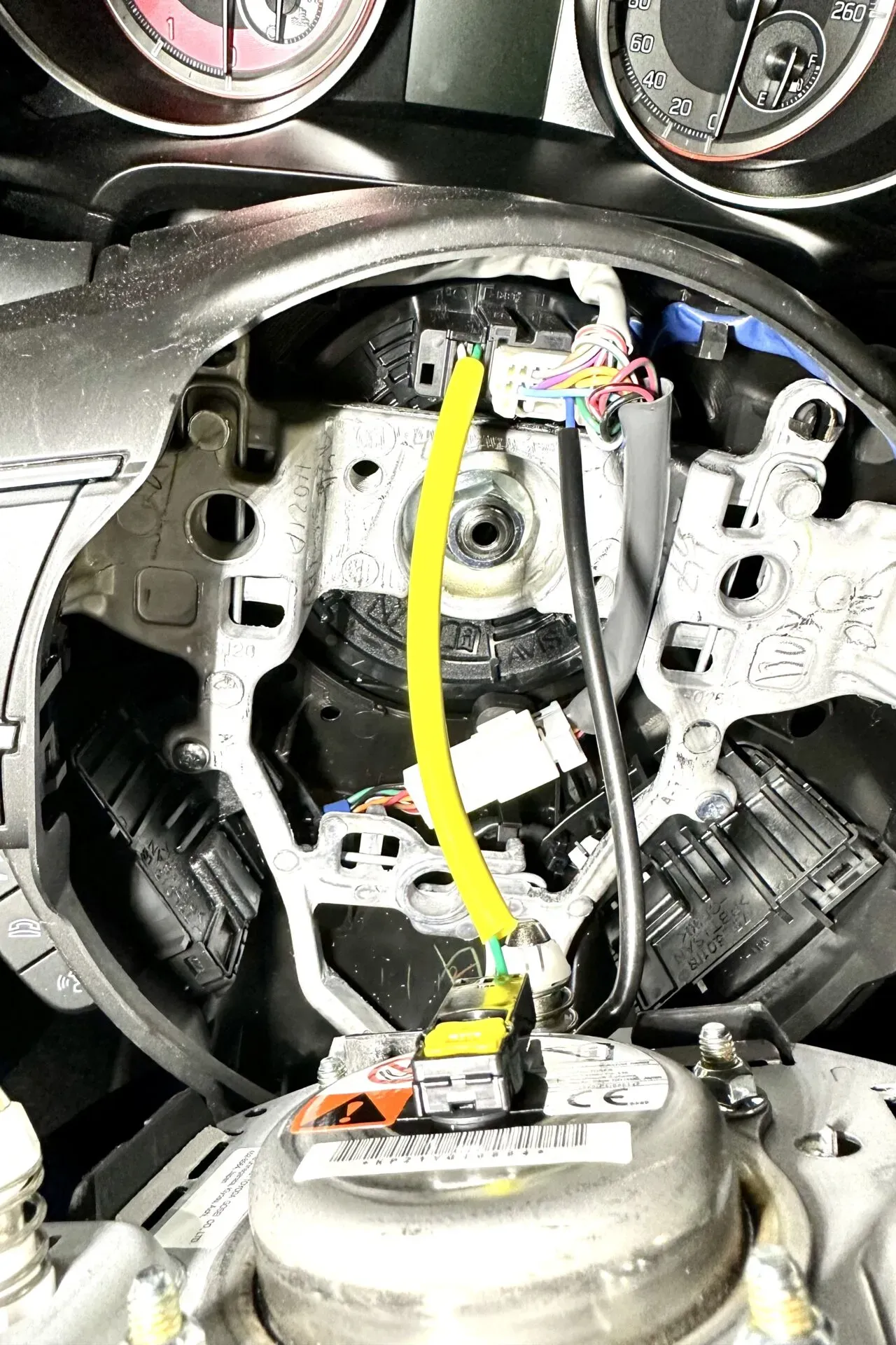 WORKS BELLステアリングスイッチ移設キットでハンドル交換取り付け方法 - 画像9