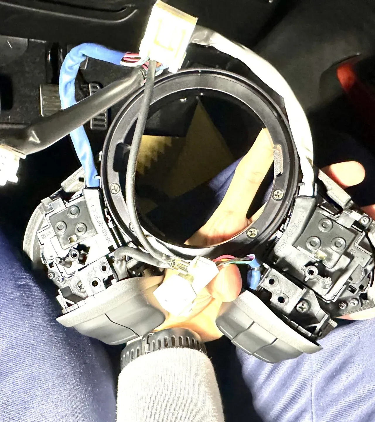 WORKS BELLステアリングスイッチ移設キットでハンドル交換取り付け方法 - 画像21