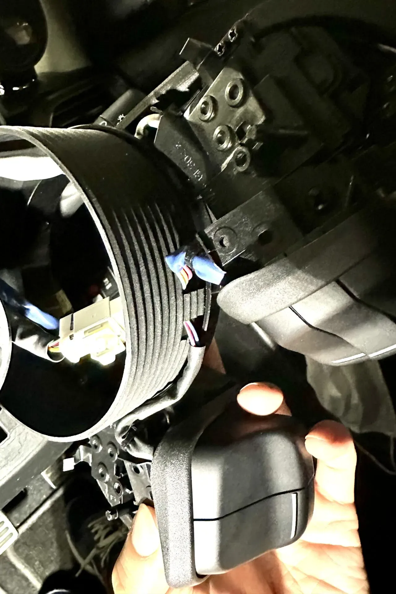 WORKS BELLステアリングスイッチ移設キットでハンドル交換取り付け方法 - 画像26