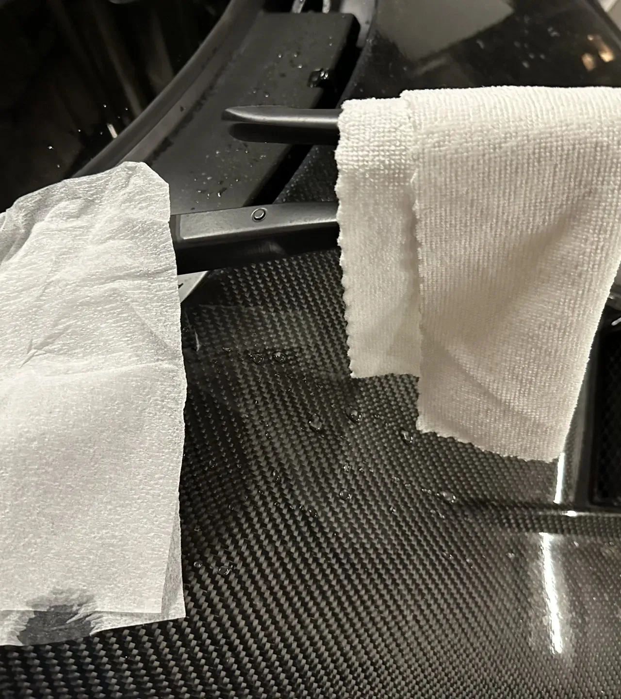 フロントガラスに撥水コーティング施工雨の日ドライブが快適に - 画像8