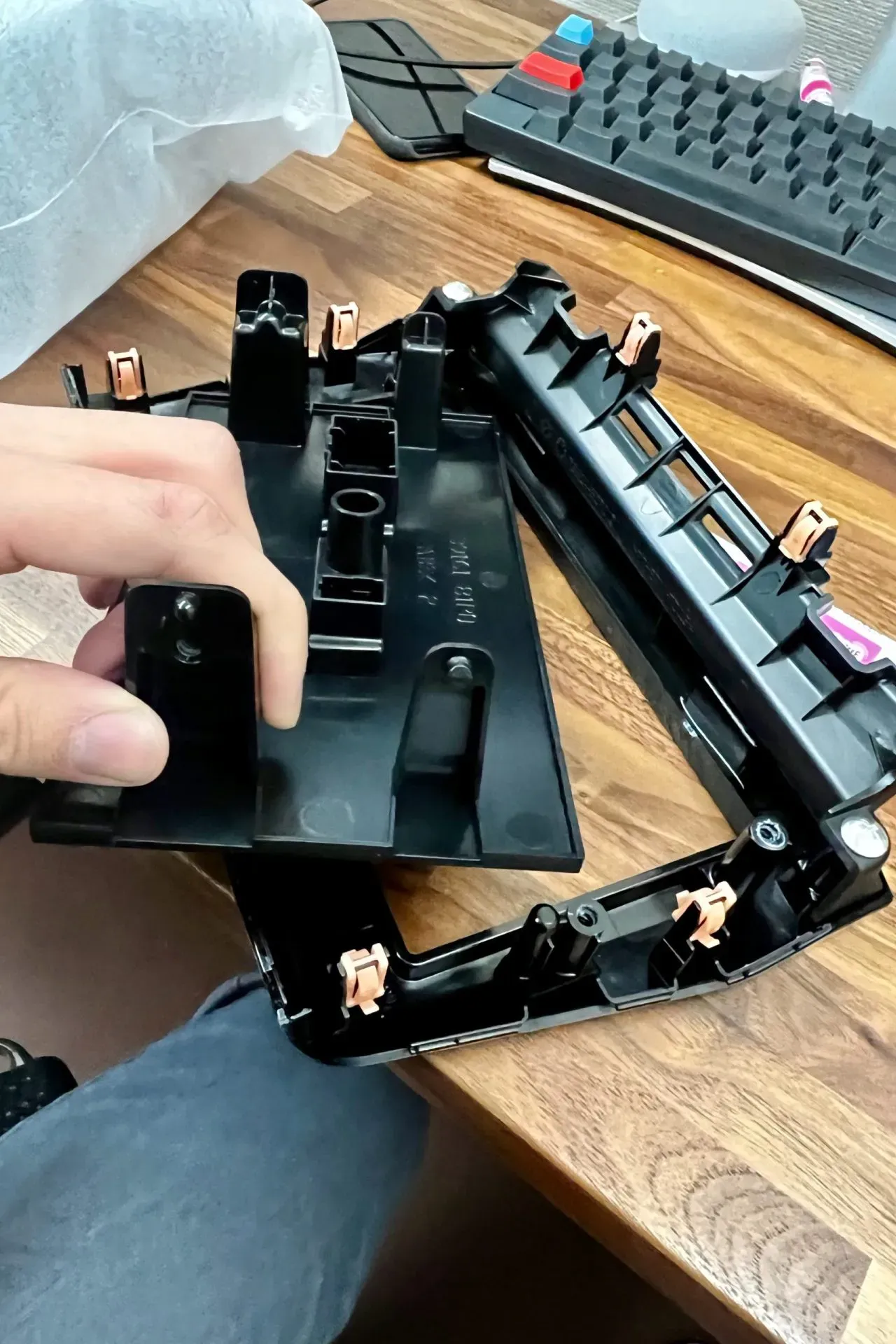 FH-8500DVSの取り付け方法を解説初心者でもカーナビをDIYで設置 - 画像11