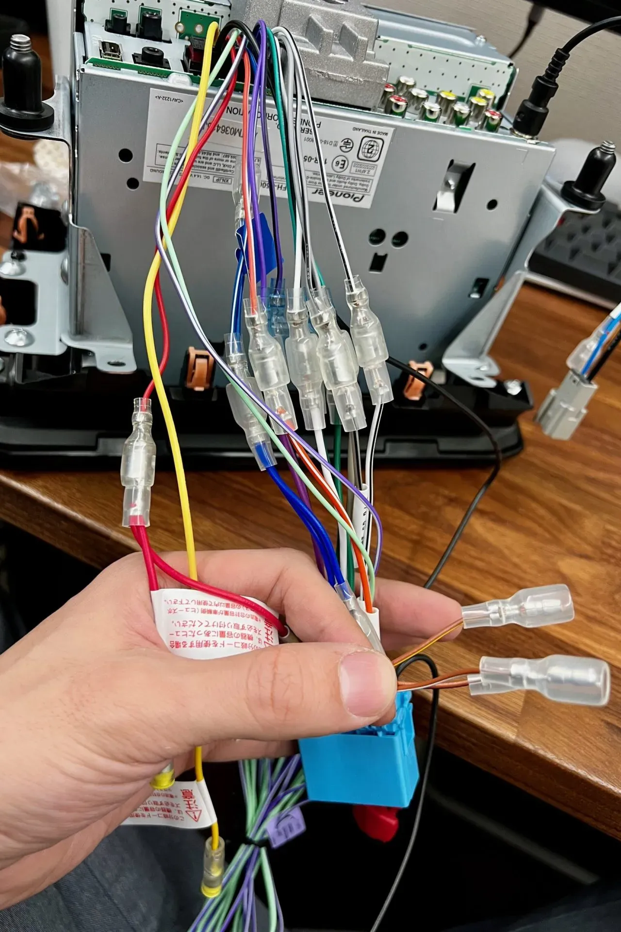 FH-8500DVSの取り付け方法を解説初心者でもカーナビをDIYで設置 - 画像15