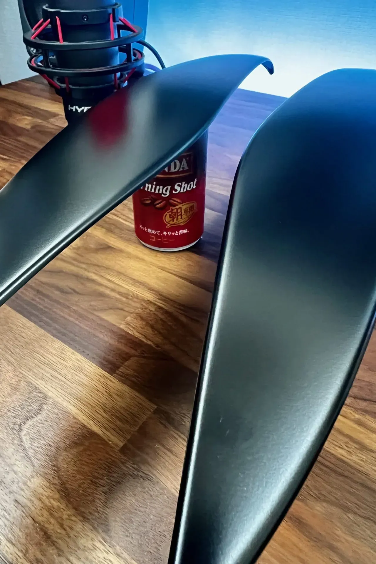 缶スプレーで車のパーツを塗装する方法NOBLESSEアイラインを実践 - 画像8