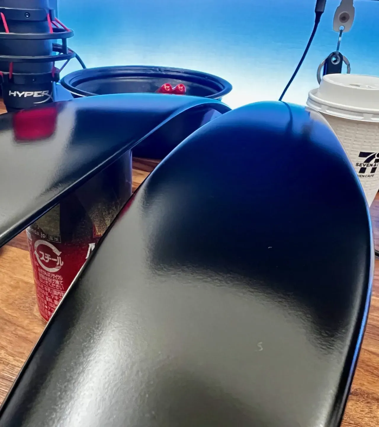 缶スプレーで車のパーツを塗装する方法NOBLESSEアイラインを実践 - 画像11