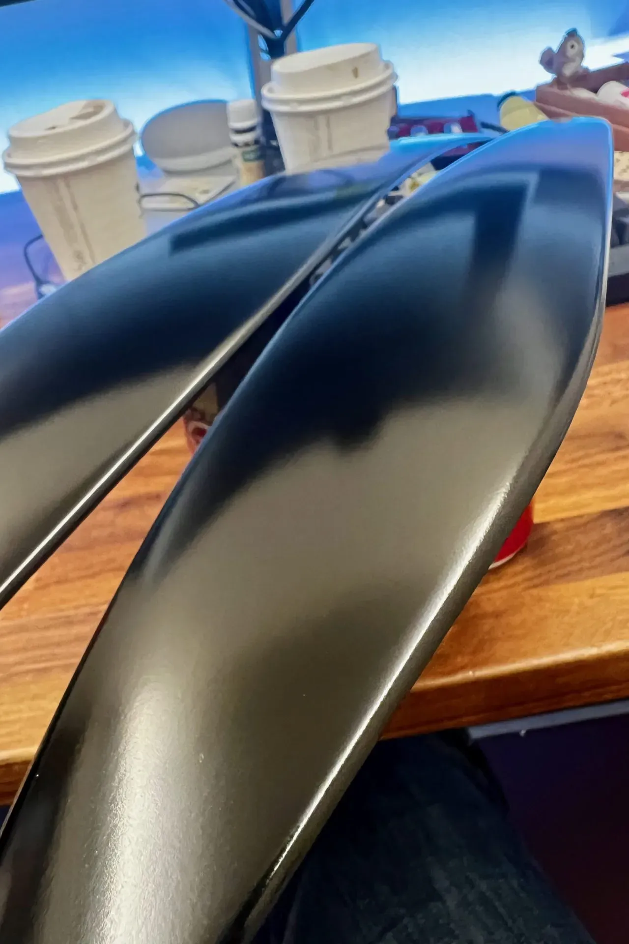 缶スプレーで車のパーツを塗装する方法NOBLESSEアイラインを実践 - 画像12