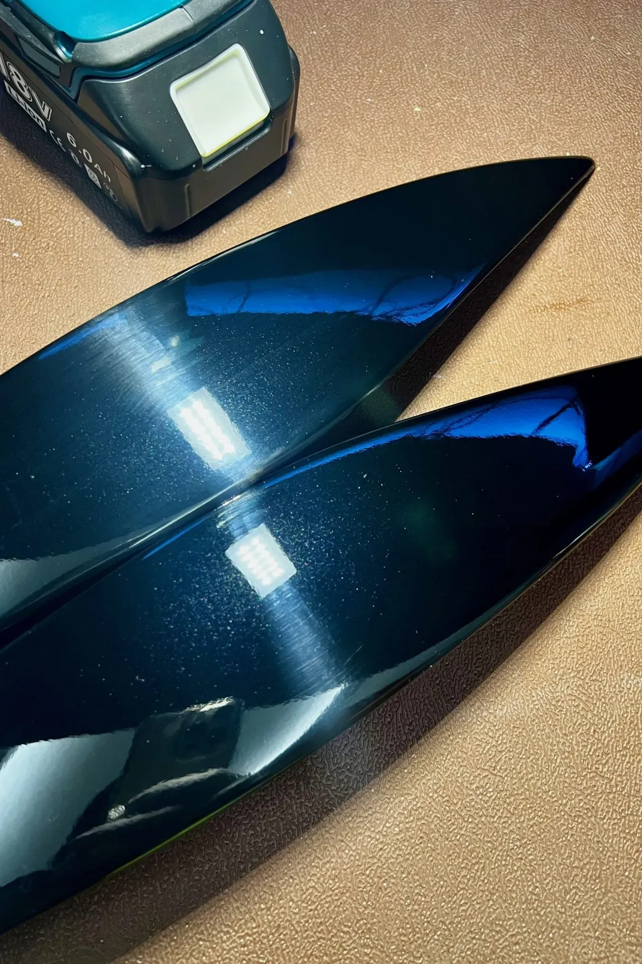 缶スプレーで車のパーツを塗装する方法NOBLESSEアイラインを実践 - 画像23