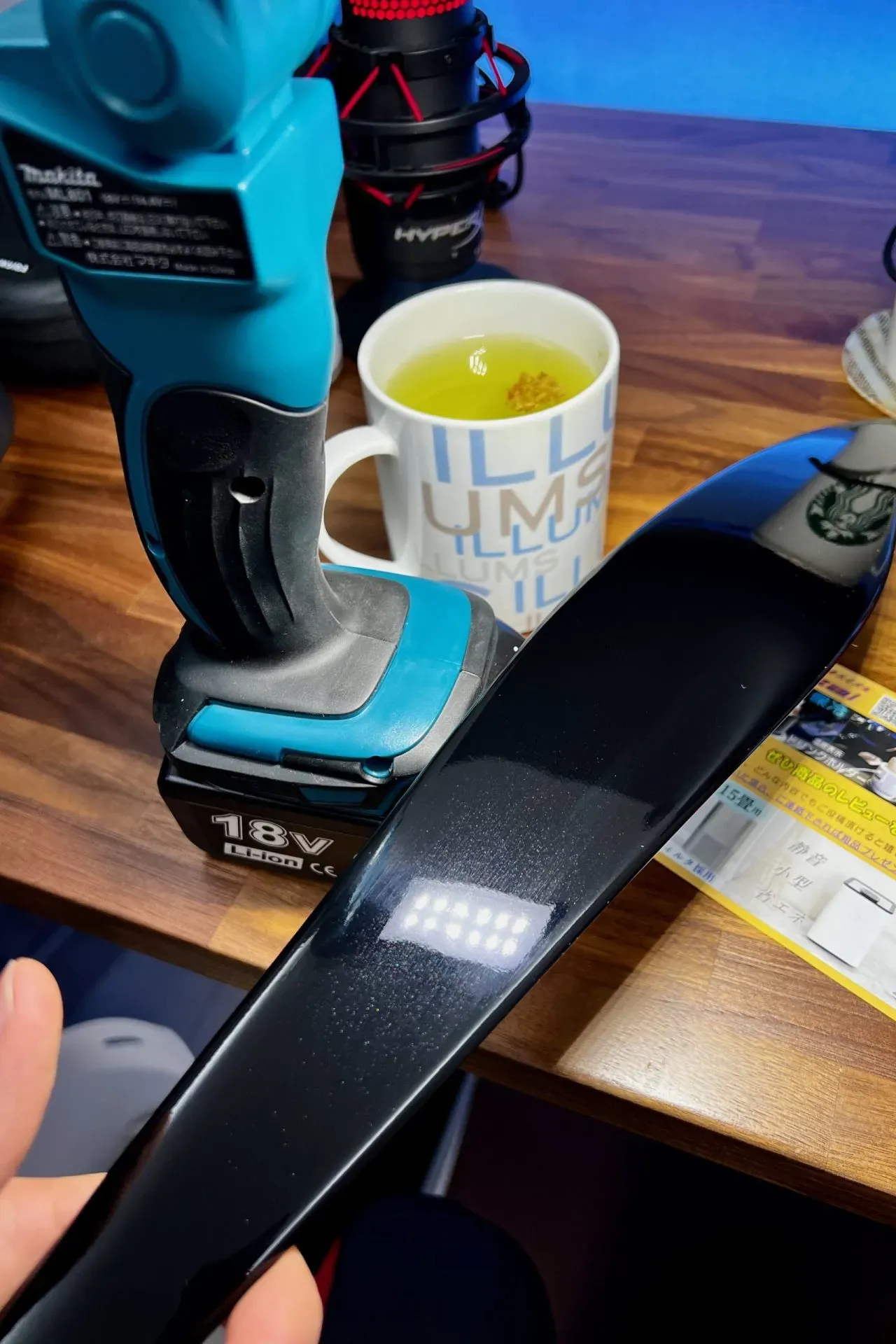NOBLESSEアイラインをガラスコーティングパーツ保護の施工方法 - 画像4