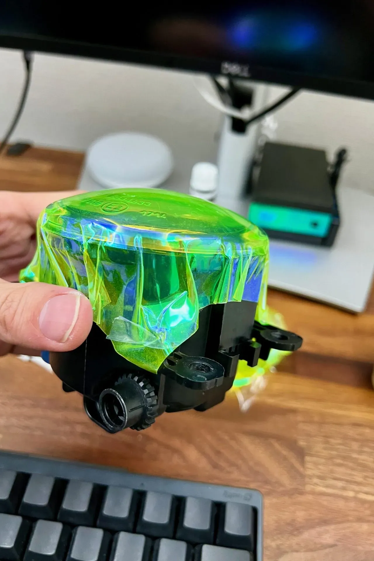 ZC33Sのフォグランプにカメレオンフィルムを貼ってIPF風にカスタム - 画像16