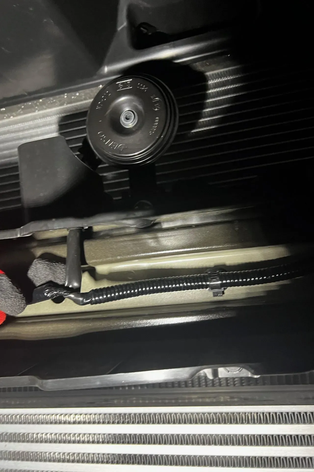 スイスポ(ZC33S)のホーン交換手順を詳しく解説DIYで簡単交換 - 画像3