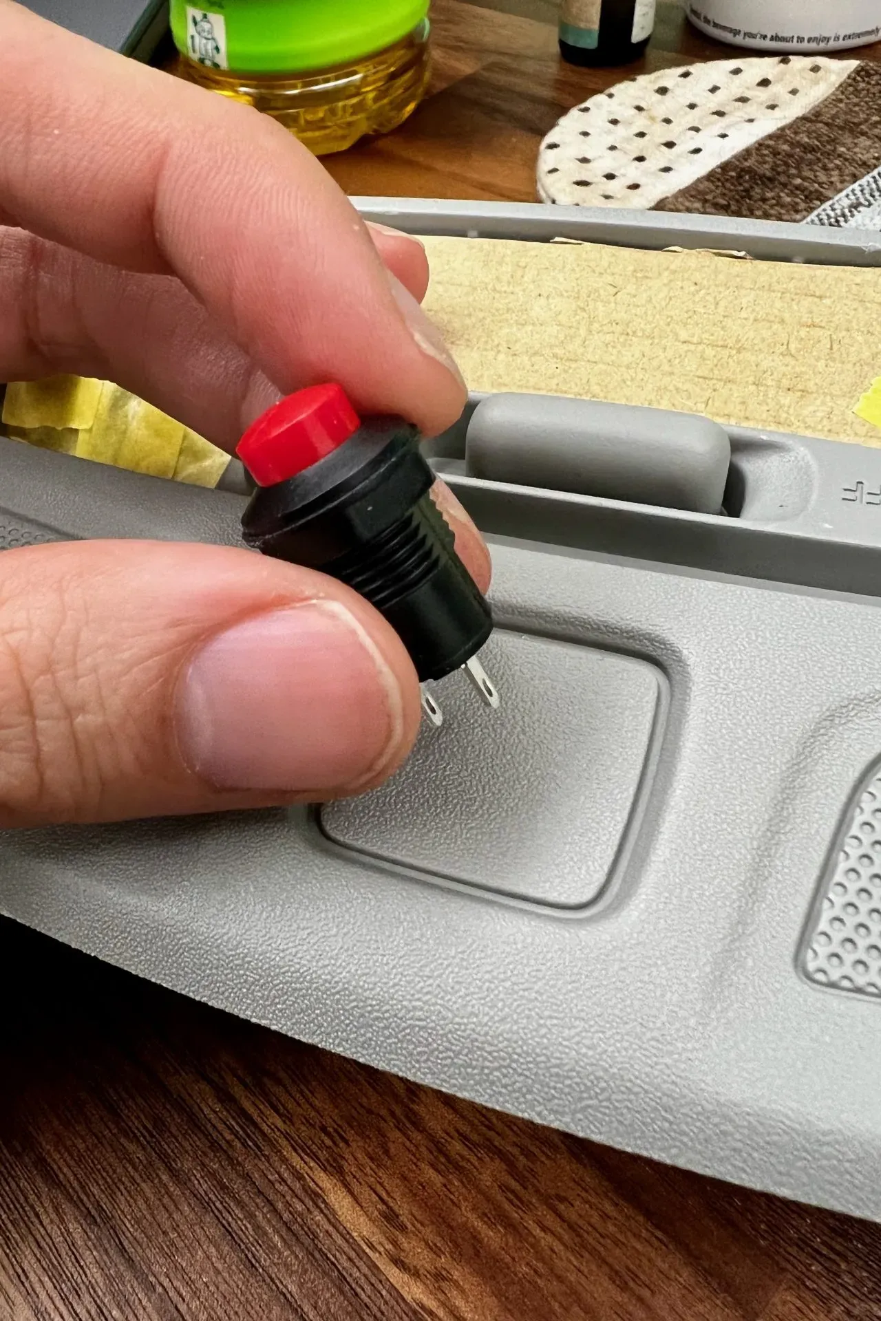 ルームミラーとルームランプを黒に塗装ZC33Sの内装に高級感を - 画像5