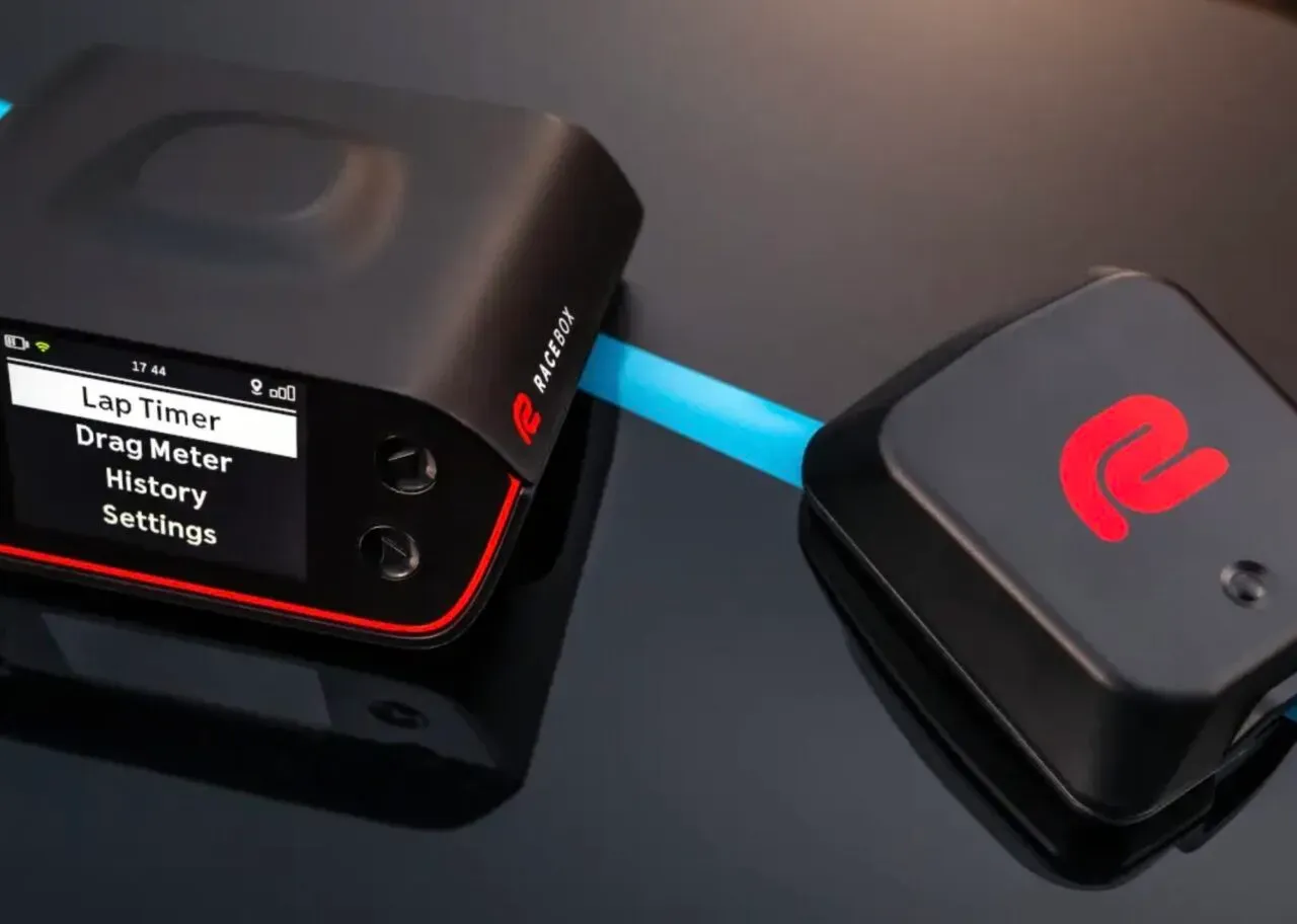RaceBox MICROでデータロガーを始める購入レビューと精度テスト - 画像1