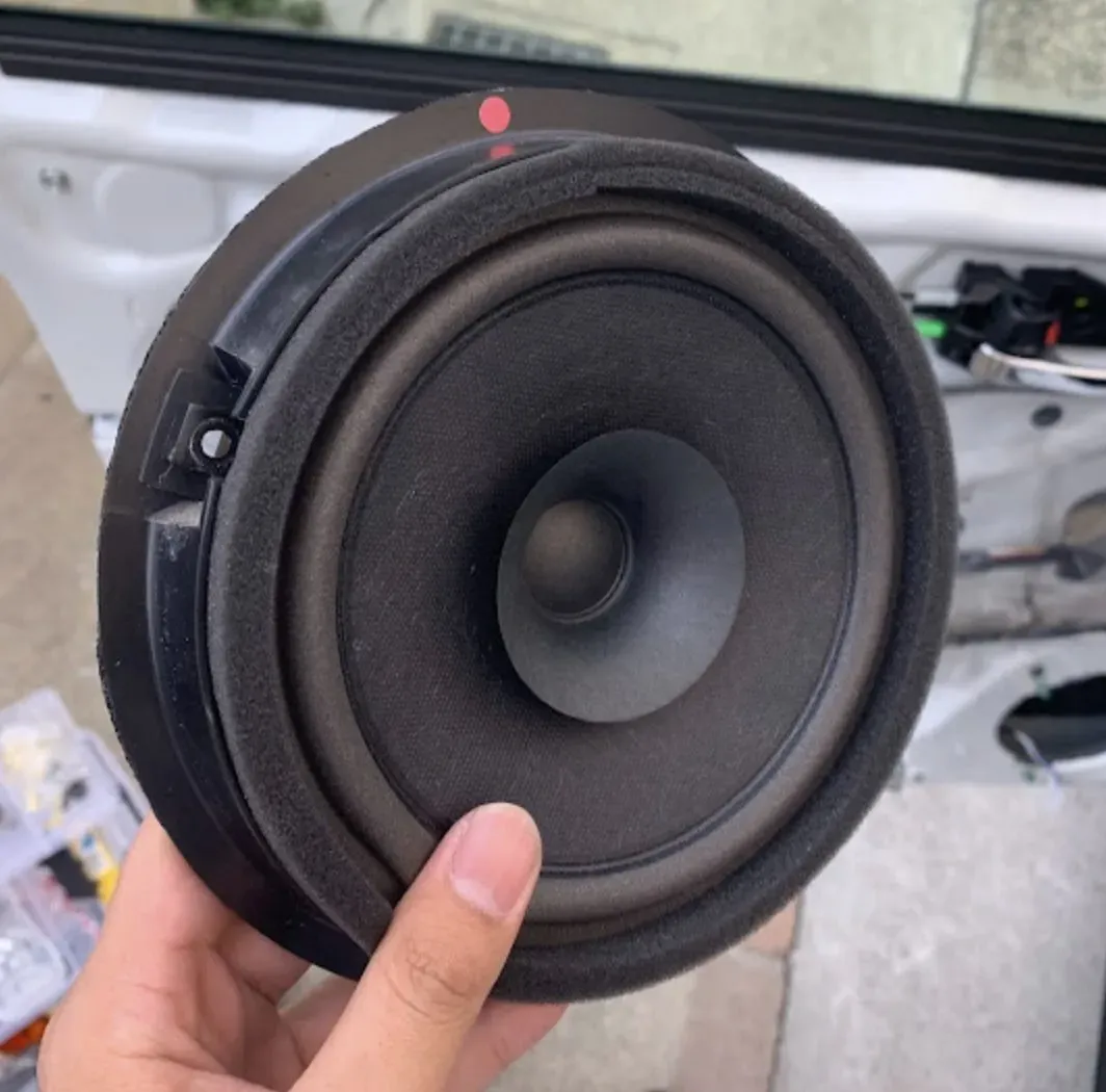ZC33S後期(2型)の純正スピーカーは意外と悪くない音質レビュー - 画像1