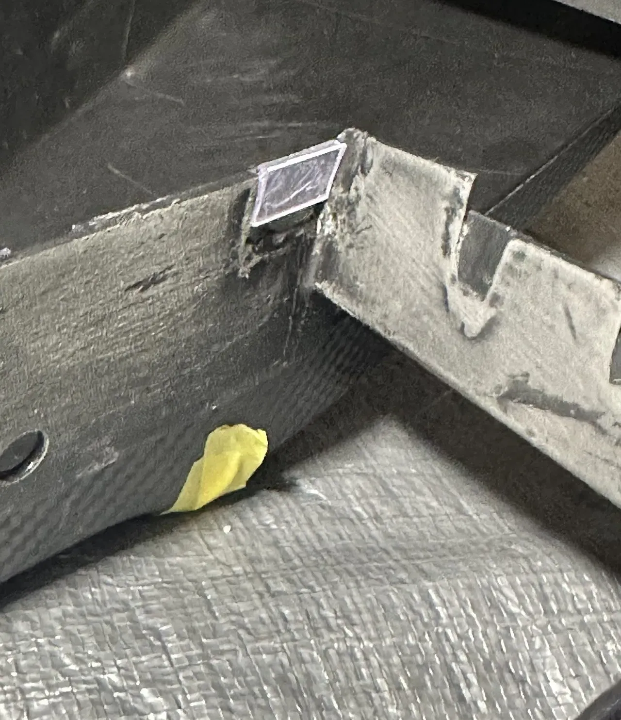 ZC33SフロントグリルをDIYでメッシュ化その2・端の処理と仕上げ - 画像15
