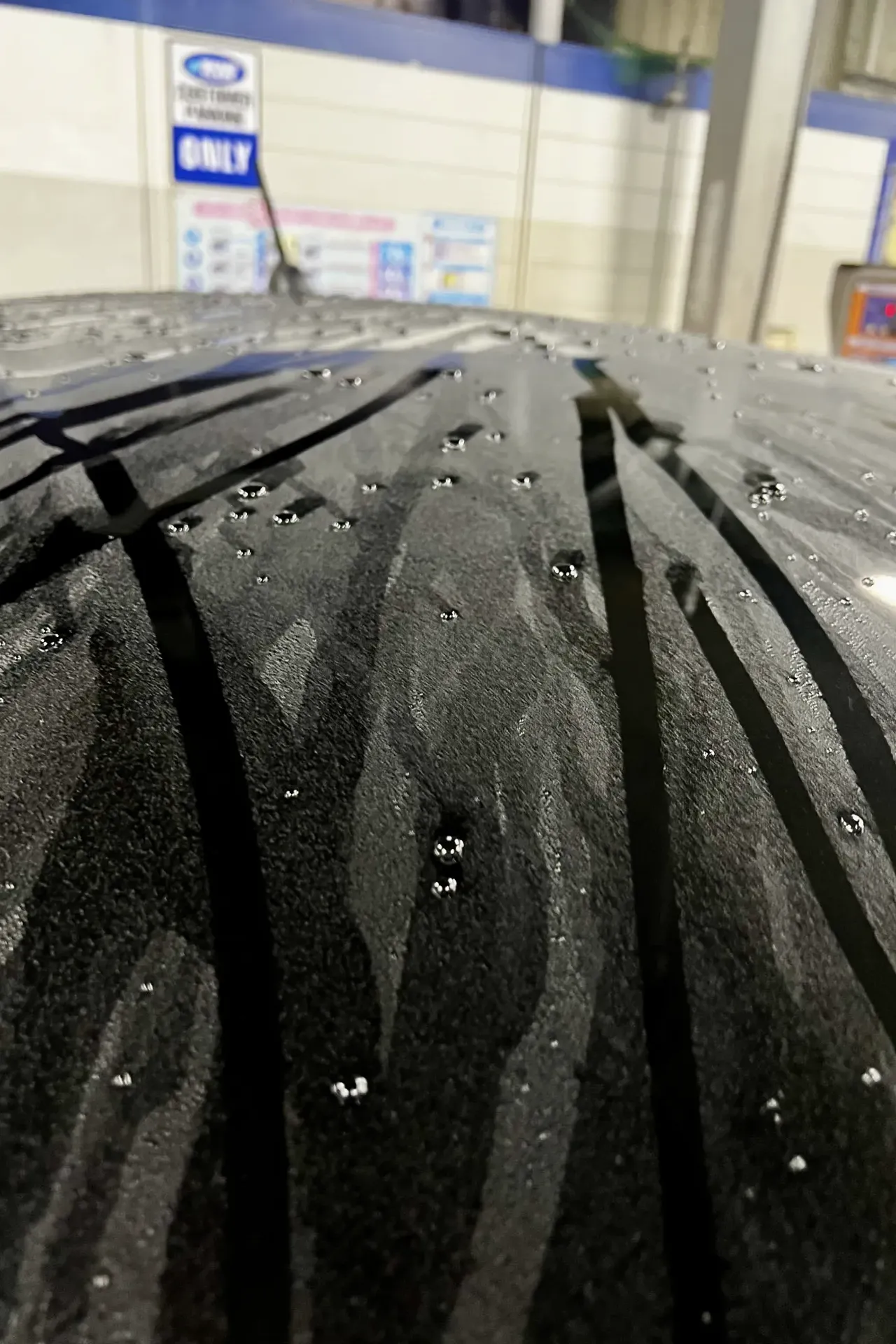 WASH PLAZA 24時間営業のコイン洗車場レビュー設備と料金 - 画像1