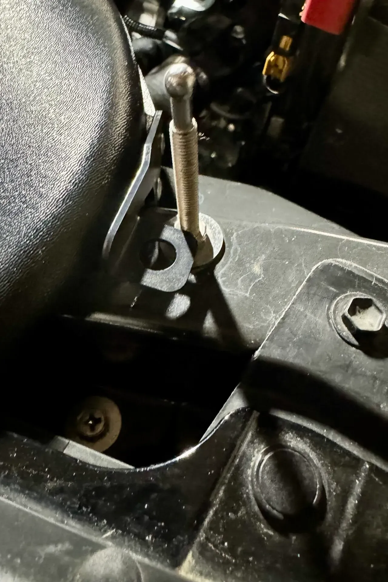 ZC33Sにコルトスピードのハイフローインテークを取り付ける方法 - 画像19