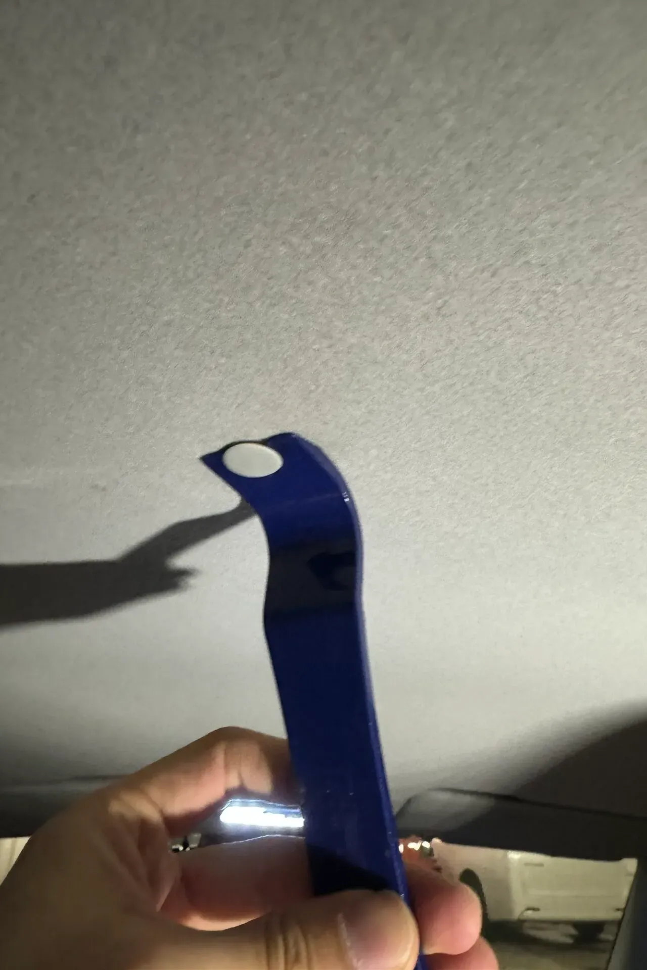 ZC33Sの後部座席に室内灯(LED)を追加する方法を解説 - 画像11