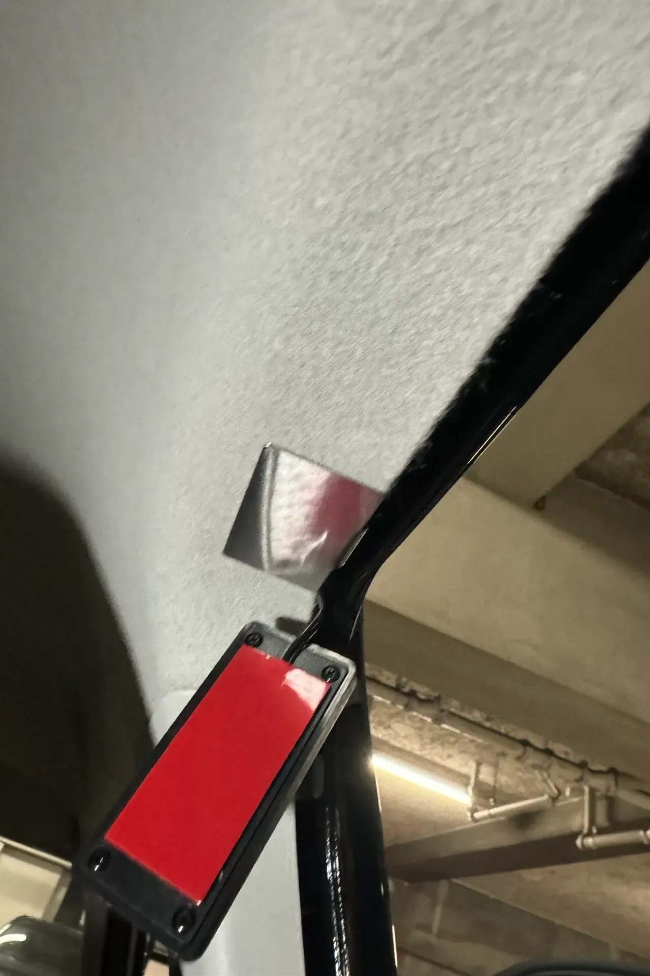 ZC33Sの後部座席に室内灯(LED)を追加する方法を解説 - 画像25