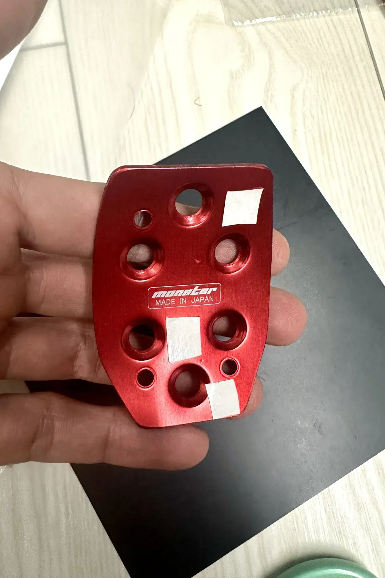 ZC33Sにモンスターのペダルカバーを取り付ける方法結構大変 - 画像9