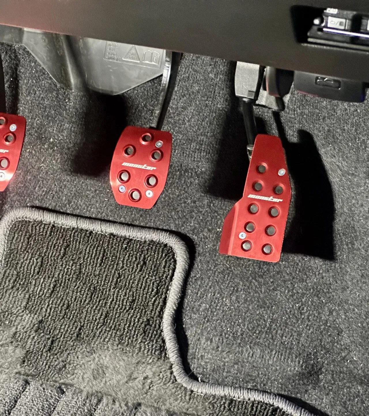 ZC33Sにモンスターのペダルカバーを取り付ける方法結構大変 - 画像32