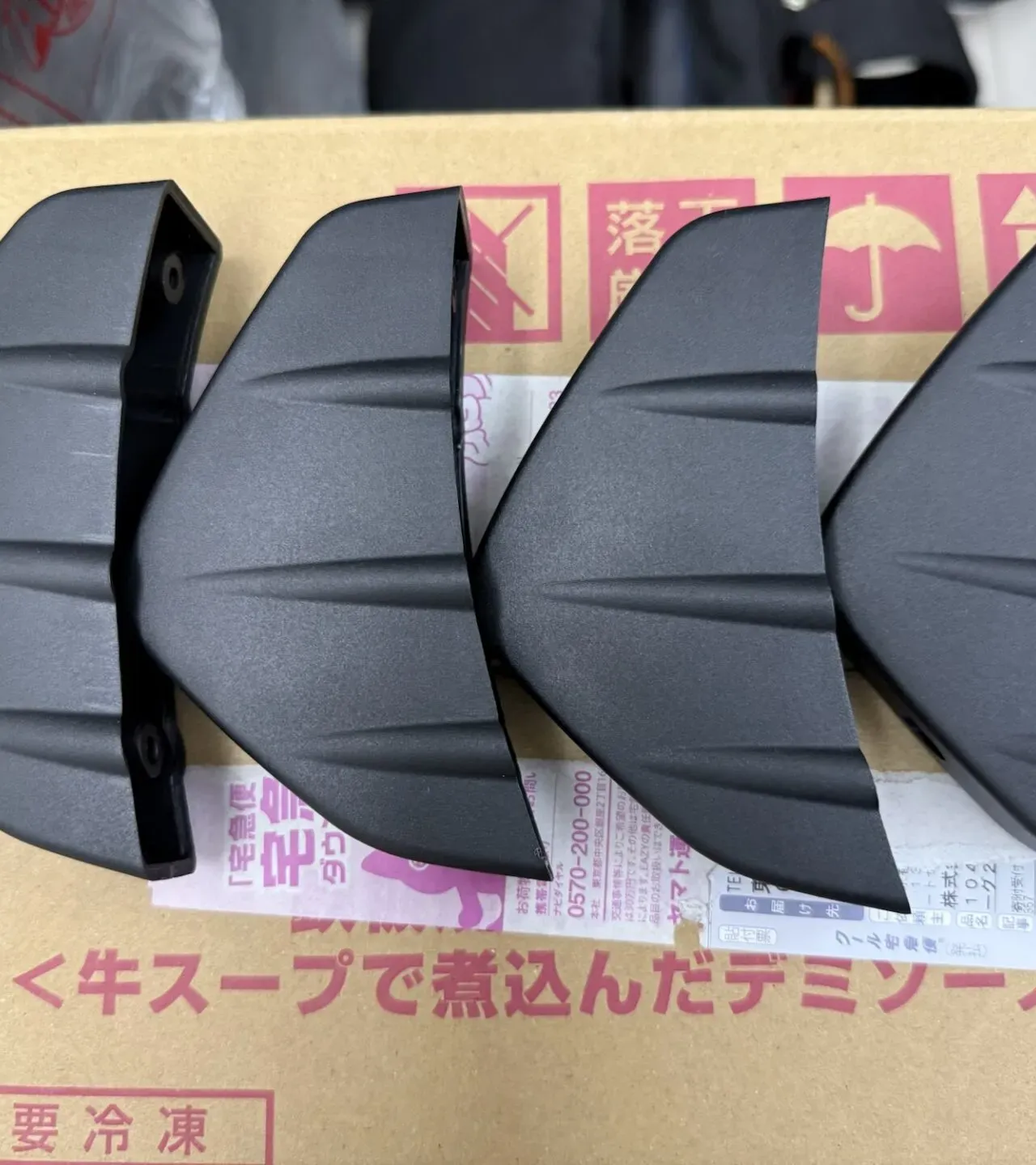 ZC33Sにリアディフューザーを取り付けDIY塗装の手順と仕上がり - 画像2