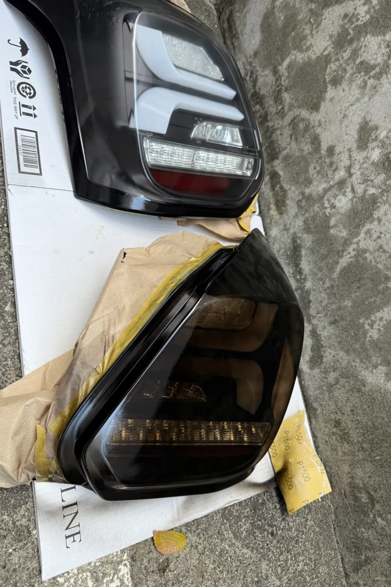 ValentiテールランプをDIYスモーク塗装手順と仕上がりレビュー - 画像11