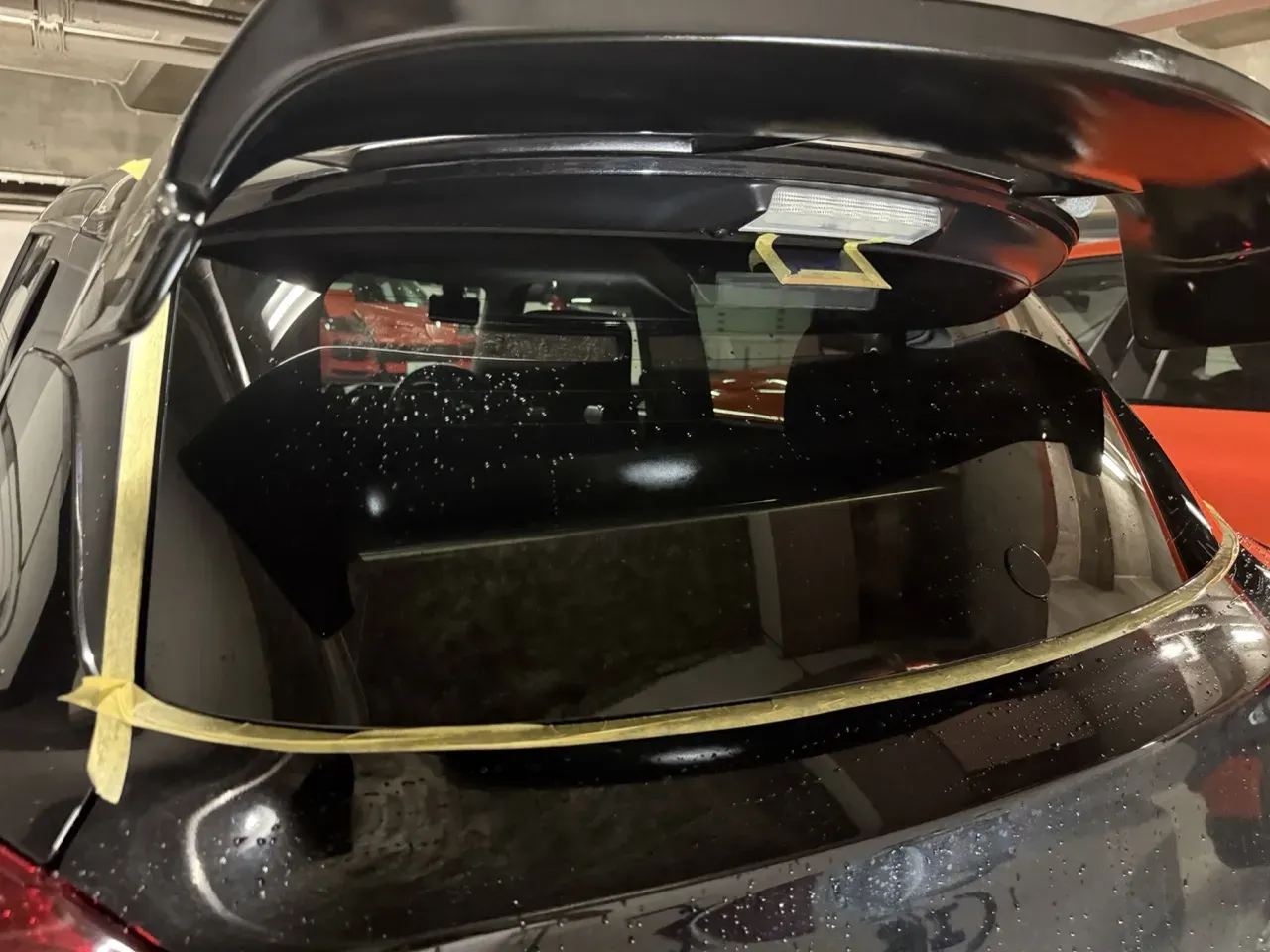 スイフトスポーツ(ZC33S)のガラス撥水をキイロビンGOLDでリセット - 画像4